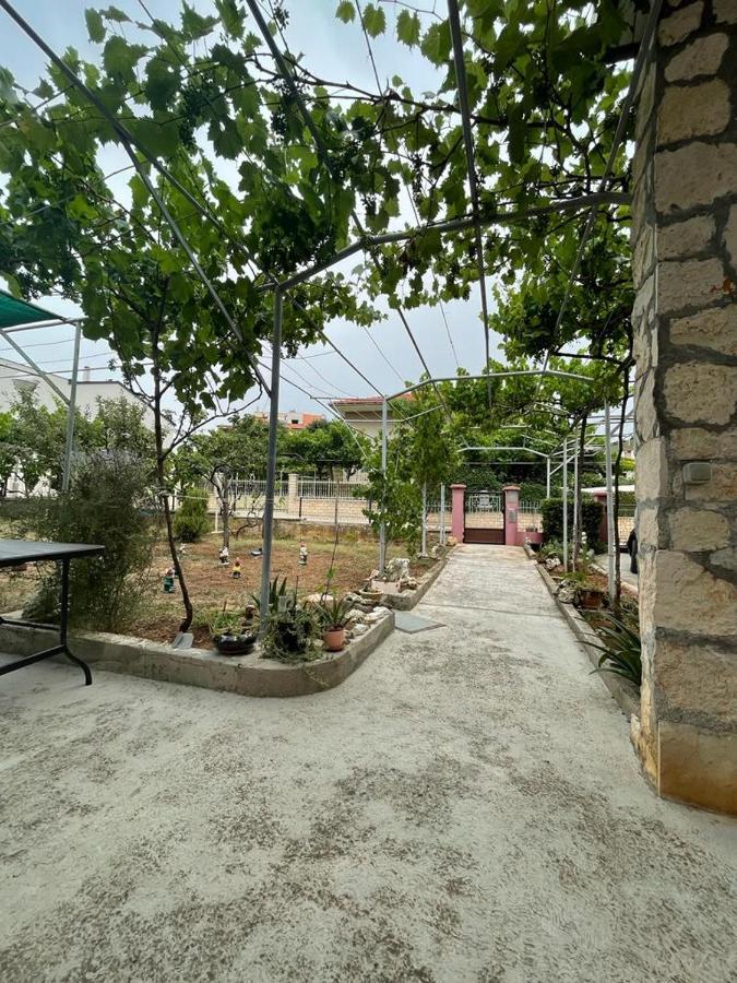 Apartamento Apartman Pcelica Pula Exterior foto
